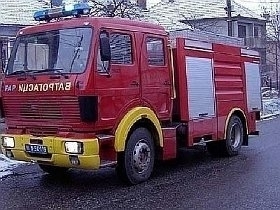 490x370_vranje-vatrogasna-kola