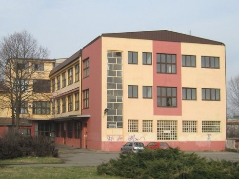 leskovac, tekstilna skola1