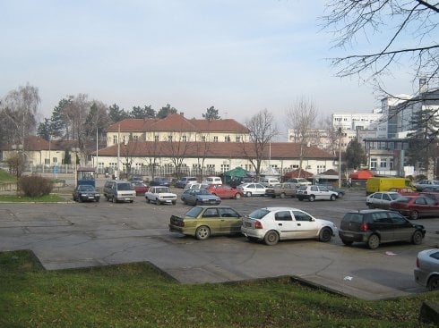leskovac, metroparking