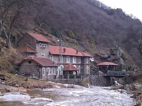 reka Vucjanka i hidrocentrala