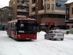 autobus-sneg-nis