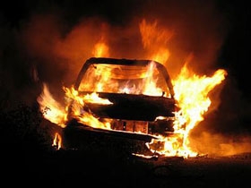 automobil-izgoreo