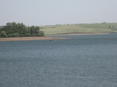 Vlasinsko jezero, centar