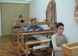 490x370-Skola-za-tekstil-i-dizajn-iz-kabineta-1.jpg