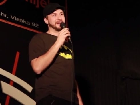 490x370-stand-up.jpg
