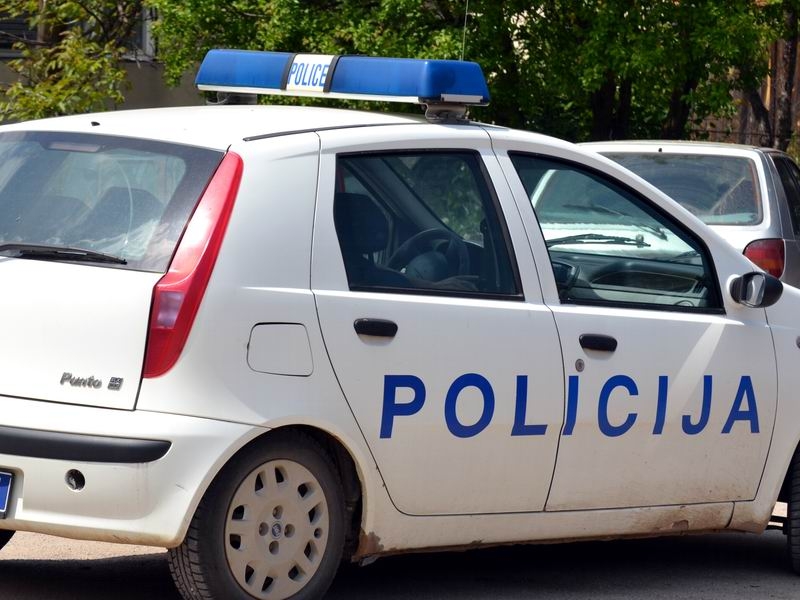 policija-Kosta.jpg