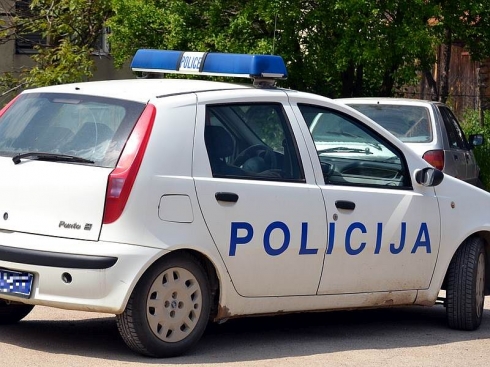 Policija-Kosta.JPG
