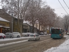 sneg autobus