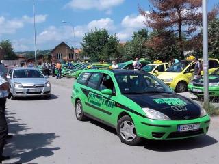 Protest taksista Leskovac foto D.M.