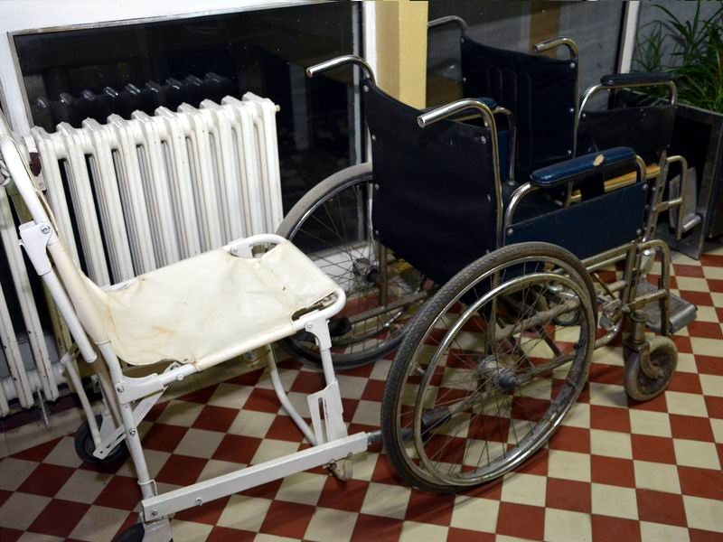 invalidska-kolica-zdravstvo-KOSTA-foto-A.K..JPG