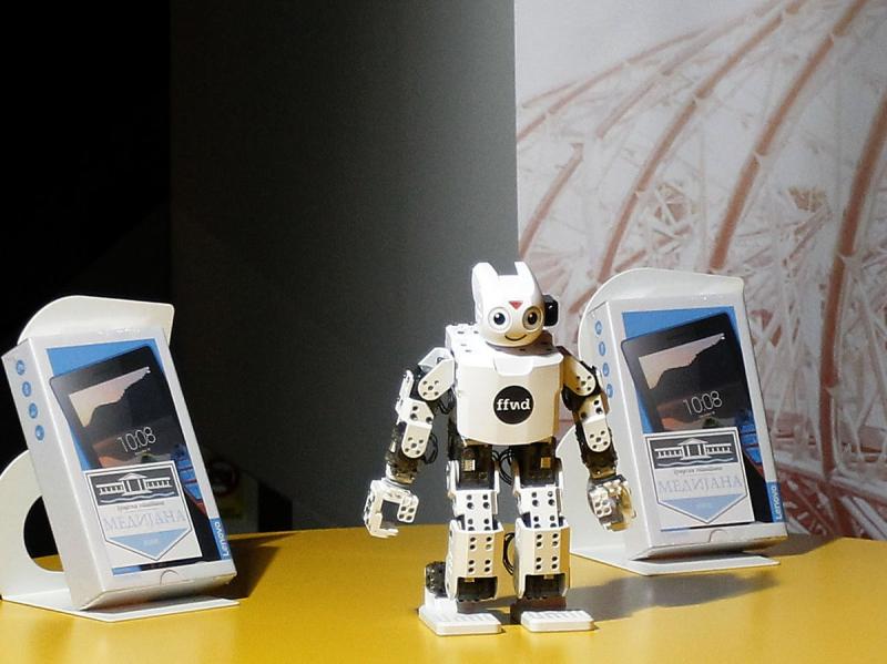 Spremna su 2 robota za učenje programiranja; foto: Jelena Đukić Pejić