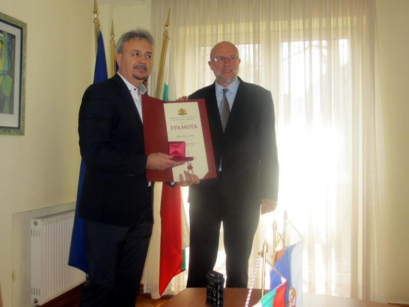 Nagrada mu je uručena u bugarskom Konzulatu; foto: JV