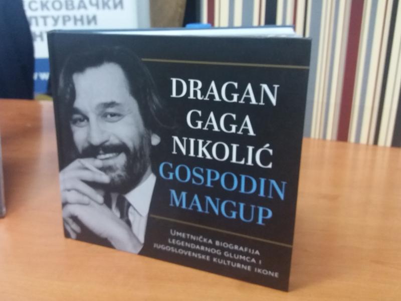 Knjiga Dragan Nikolić