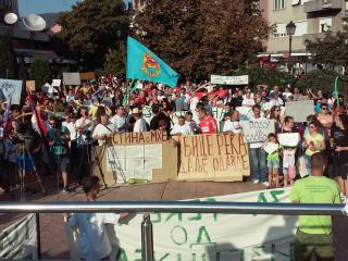 Deka Ratko ristić bio jedan od govornika na protestu u Pirotu