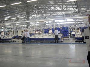 Radnici u fabrikama stranih investitora širom juga Srbije ostaju bez posla