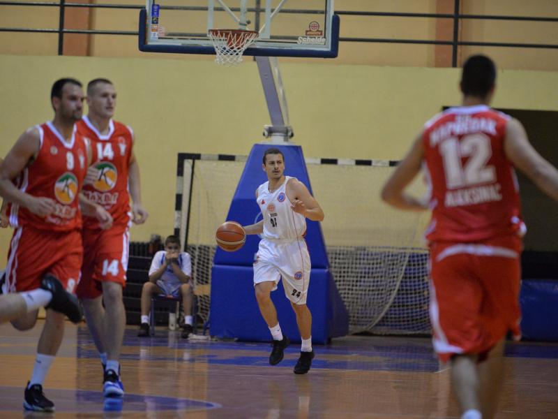 Konstantin Napredak košarka