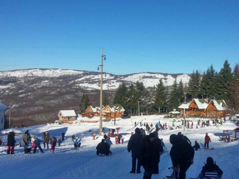 Tokom zimskog raspusta besplatna škola skijanja