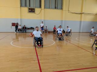 Prvi-trening-košarke-u-kolicima-4-foto-Fakultet-sporta-i-fizičkog-vaspitanja.