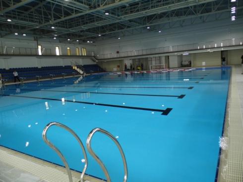 Škola plivanja i vaterpola u zatvorenom bazenu