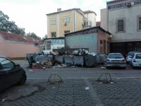 Problem sa komunalnim otpadom u ul. Koste Stamenkovića