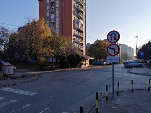 Novi saobracajni znak Romanijska; foto: citalac-Prijavi problem