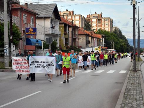 Protest naselje Pantelej 3; foto: Vanja Keser