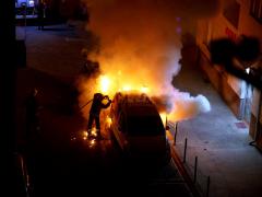 Zapaljeni automobili Somborska; foto: Davorin Dinic