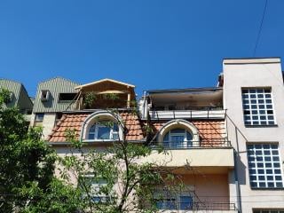 Dragise Cvetkovica zgrada krov; foto: JV