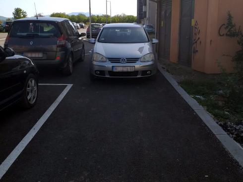 Parkiranje u Franca Vintera; foto: citalac
