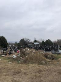 Divlja deponija na Vrežinskom groblju