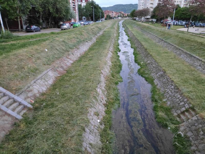 Pokošena trava oko Gabrovačka reka foto Nikola Mitić