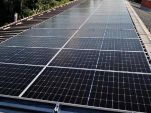 Grad Pirot gradi solarnu elektranu na krovu "Regionalne deponije"