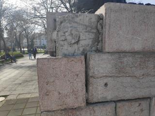 spomenik konstantinu 2
