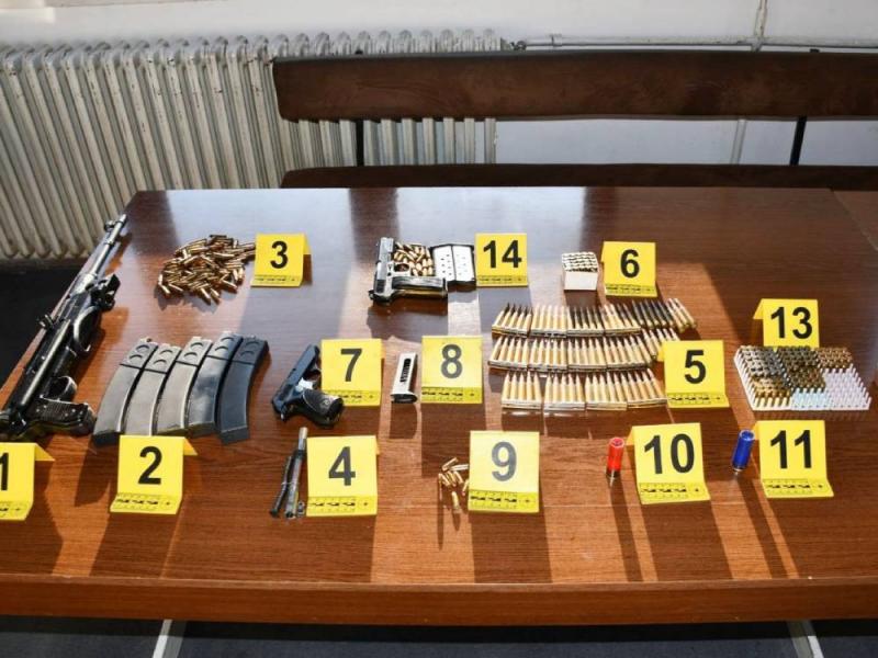 Uhapšen Leskovčanin kod koga su pronađeni oružje i eksplozivni materijal
