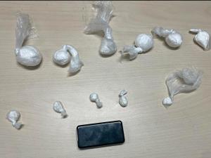 Diler u Aleksincu "pao" zbog 9 paketića kokaina
