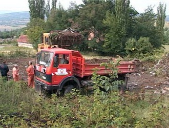 Nis2CciscenjedeponijeuseluPasjaca2Cpokrivanje