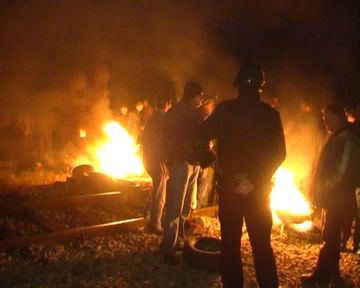 Leskovac blokada pruge ka Skoplju od strane rezervista pokrivanje