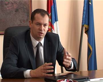 Nis Milos Simonovic gradonacelnik najavljuje otvaranje dva nova vrtica za 1 oktobar