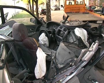 Nis saobracajna nesreca na Bulevaru Nemanjica pokrivanje