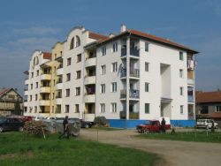 Vlasotince zgrada za izbeglice 1