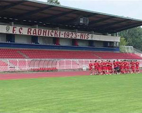 t Nis stadion FK Radnicki trening arhivski snimci pokrivanje