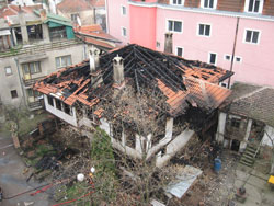 Narodna biblioteka Vlasotince