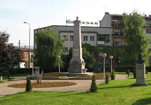 Vlasotince spomenik centar 1 lepa mala