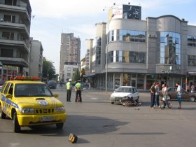 udes u centru leskovca