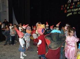 medvedja deca u vrticu