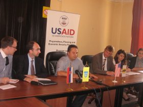 vrasnje usaid pomoc