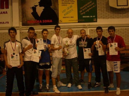 KBK Niš najbolji u centralnoj Srbiji 19 kik boks nis centr srb