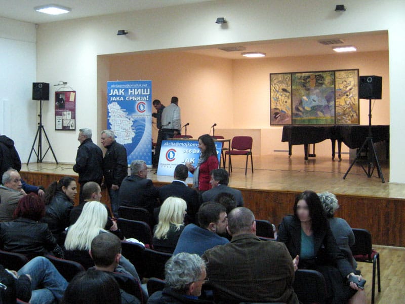 Politika na Fakultetu umetnosti u Nišu 2 urs fakultet umetnosti