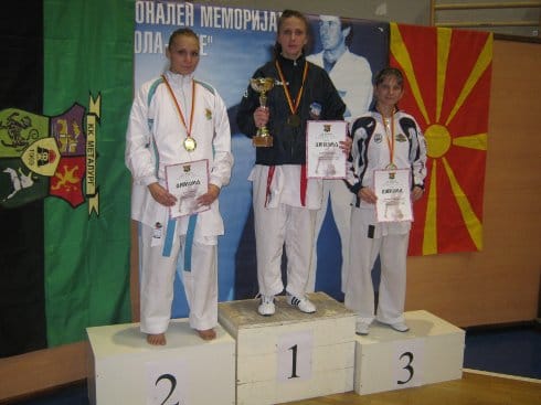 Pet medalja za niške karatiste 8 karate baki 1 mesto