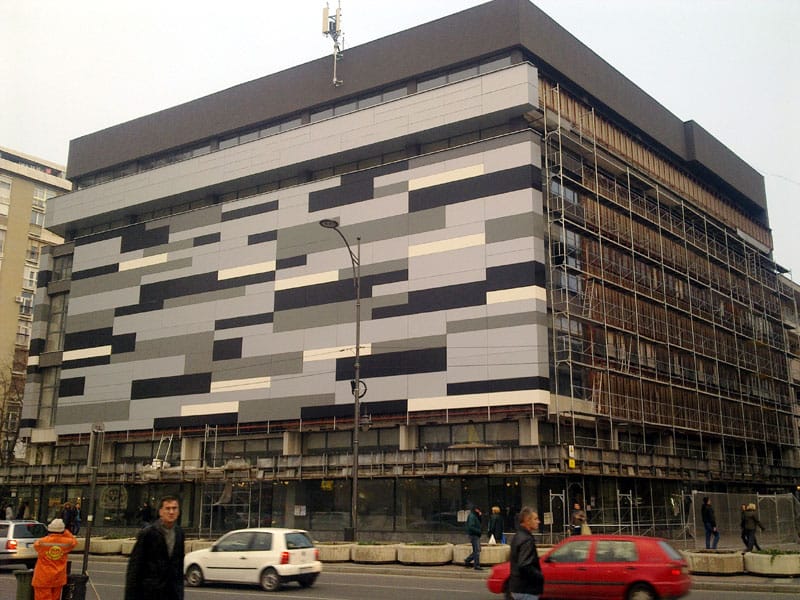 Završavaju fasadu robne kuće "Beograd" 1 robna kuca